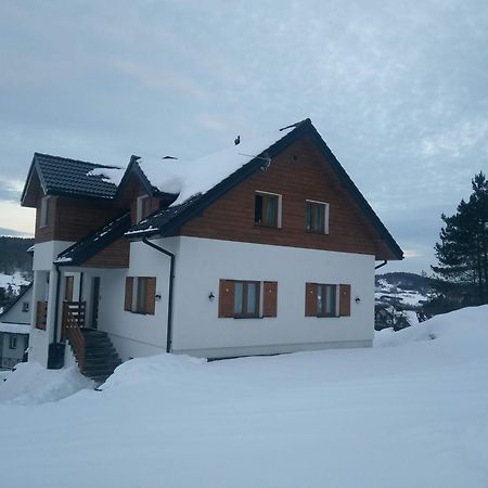 Ostoja Gromadzyn Apartman Ustrzyki Dolne Kültér fotó