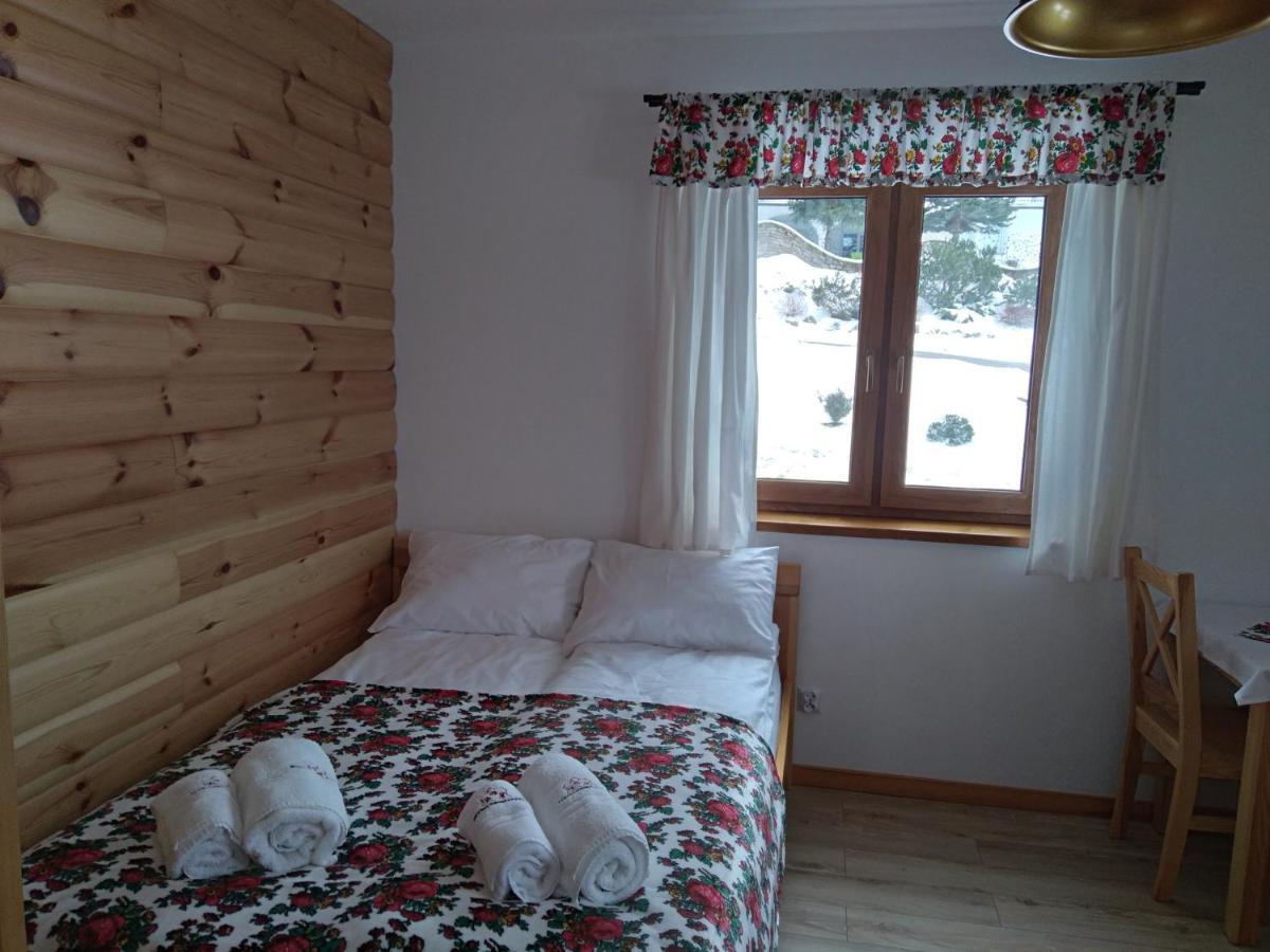Ostoja Gromadzyn Apartman Ustrzyki Dolne Kültér fotó