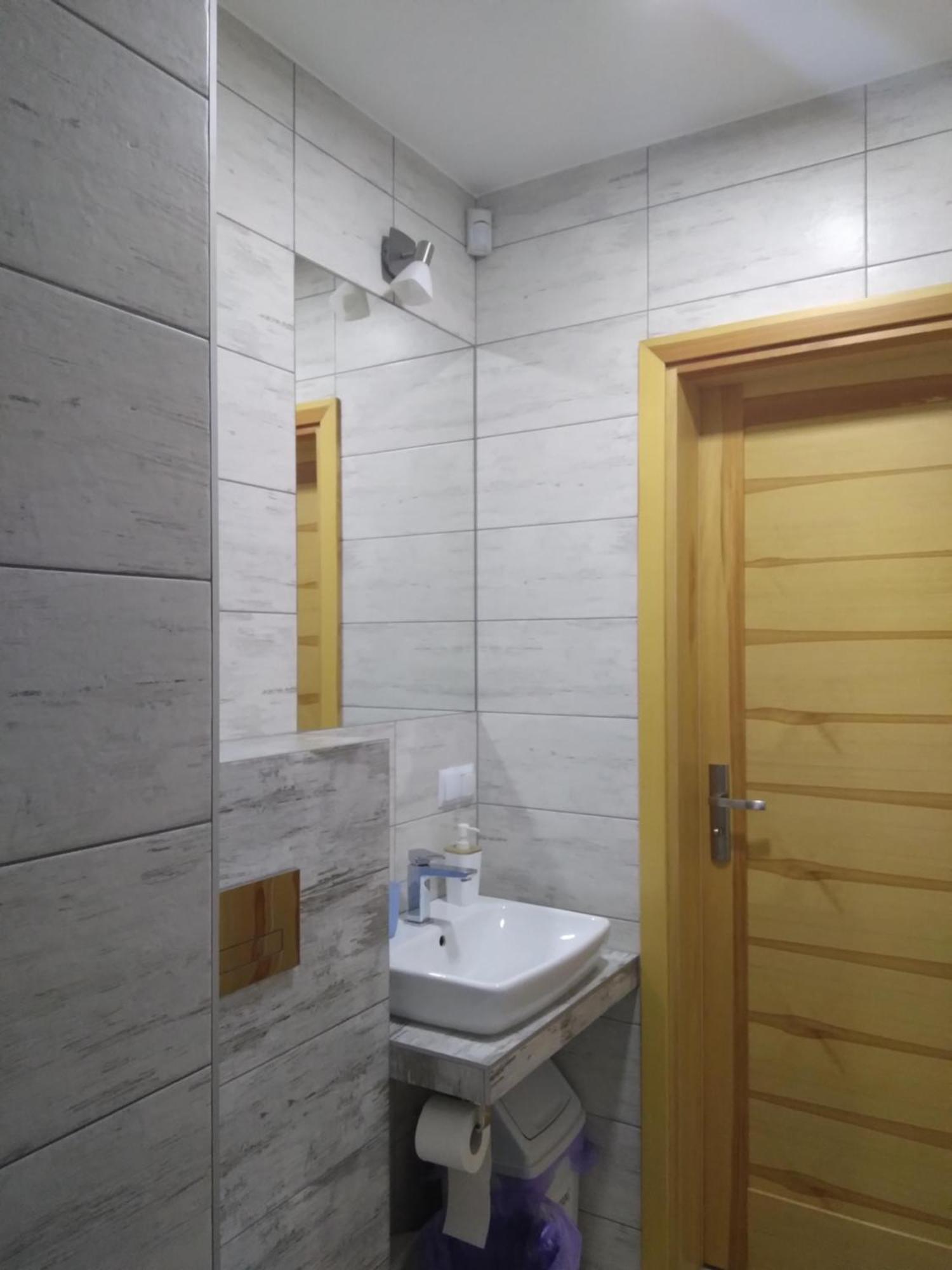 Ostoja Gromadzyn Apartman Ustrzyki Dolne Kültér fotó