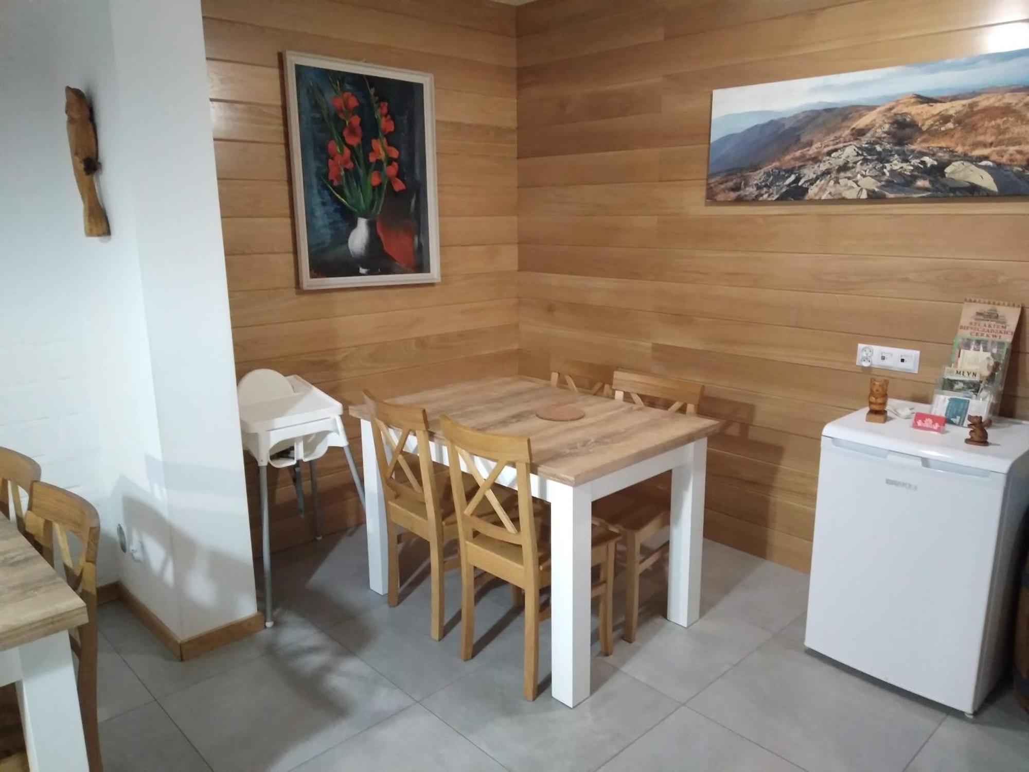 Ostoja Gromadzyn Apartman Ustrzyki Dolne Kültér fotó