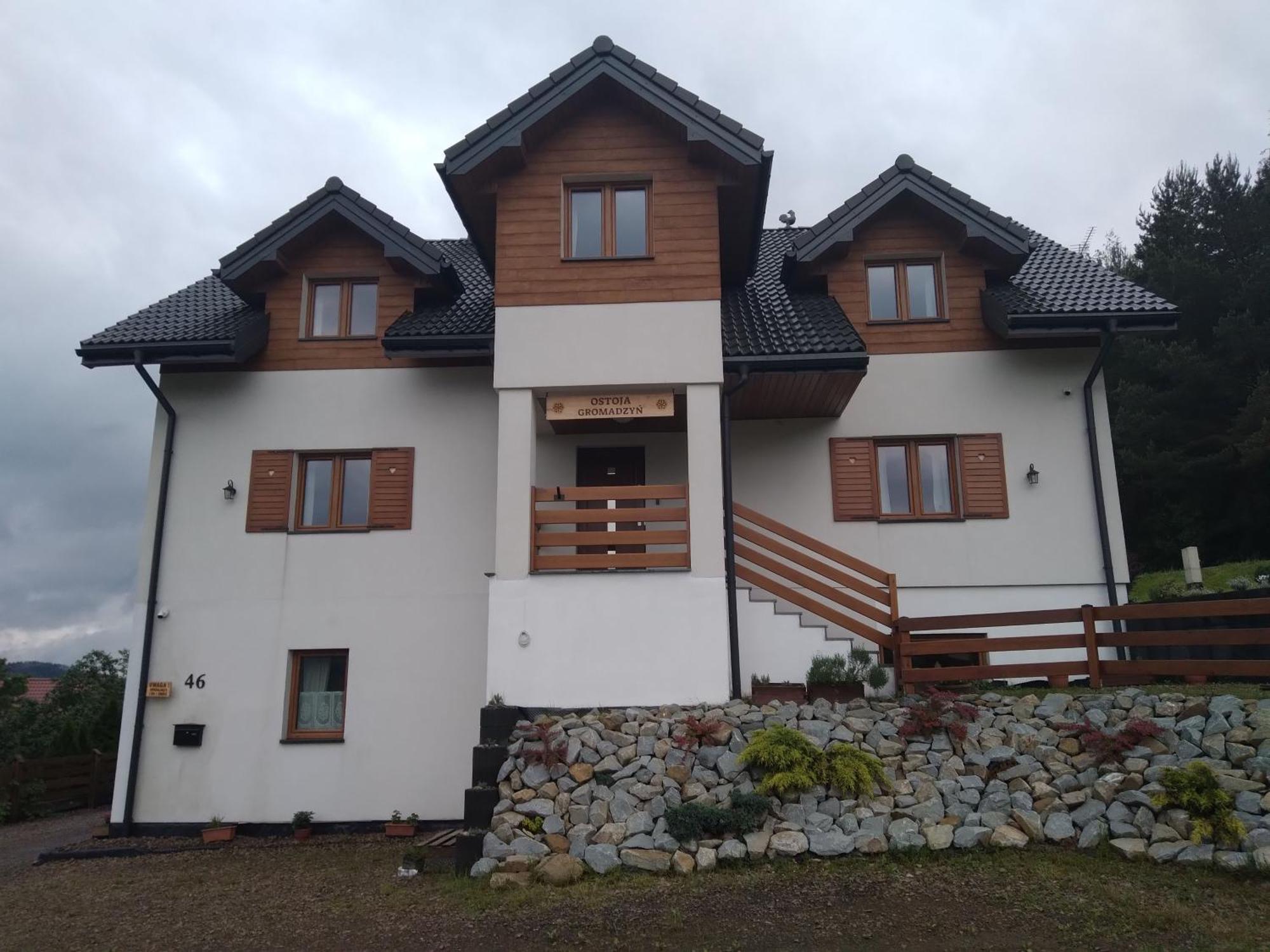 Ostoja Gromadzyn Apartman Ustrzyki Dolne Kültér fotó